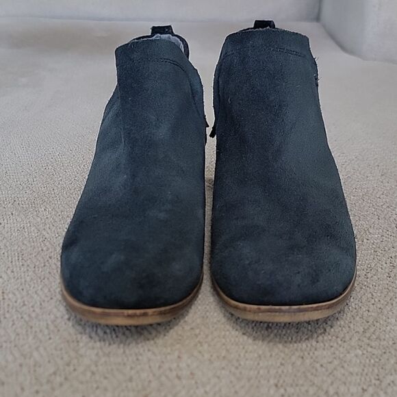 Toms Deia Black Suede Block Heel Shorts Bootie Boots - Size 7 - Picture 2 of 11